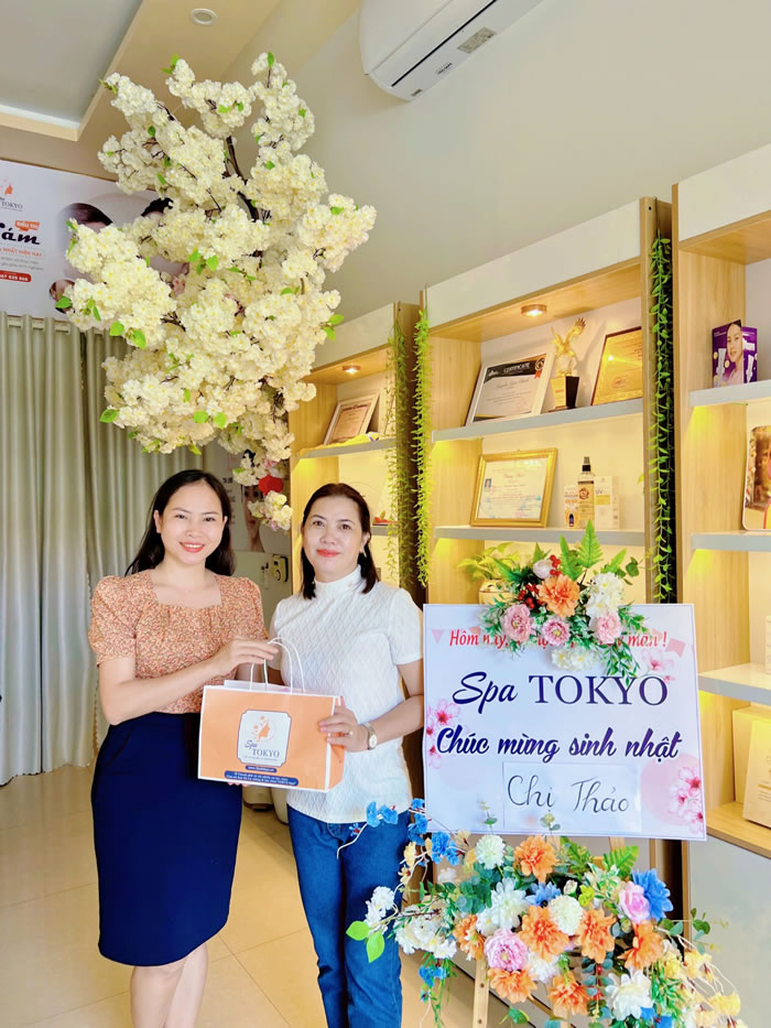 sinh-nhat-kh-hoang-thi-thao-1.jpg