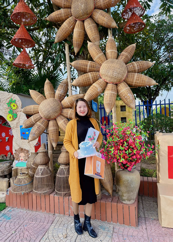 chuc-mung-sinh-nhat-chi-linh-gia-loc.jpg